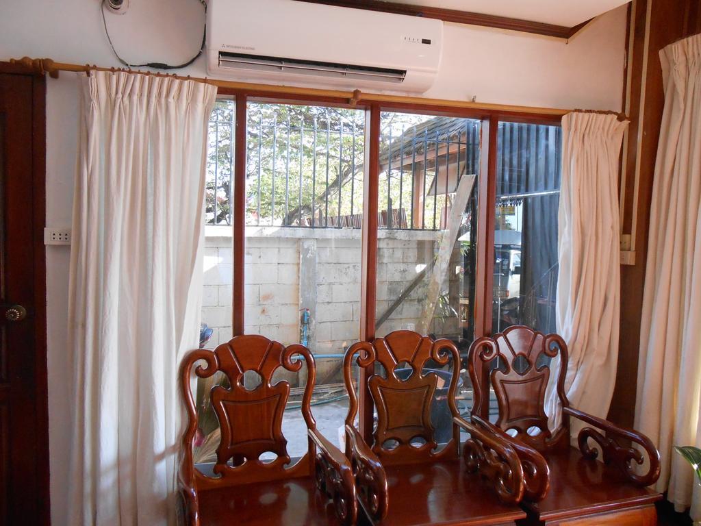 Chanthasom Guesthouse Ban Nongdouang 외부 사진